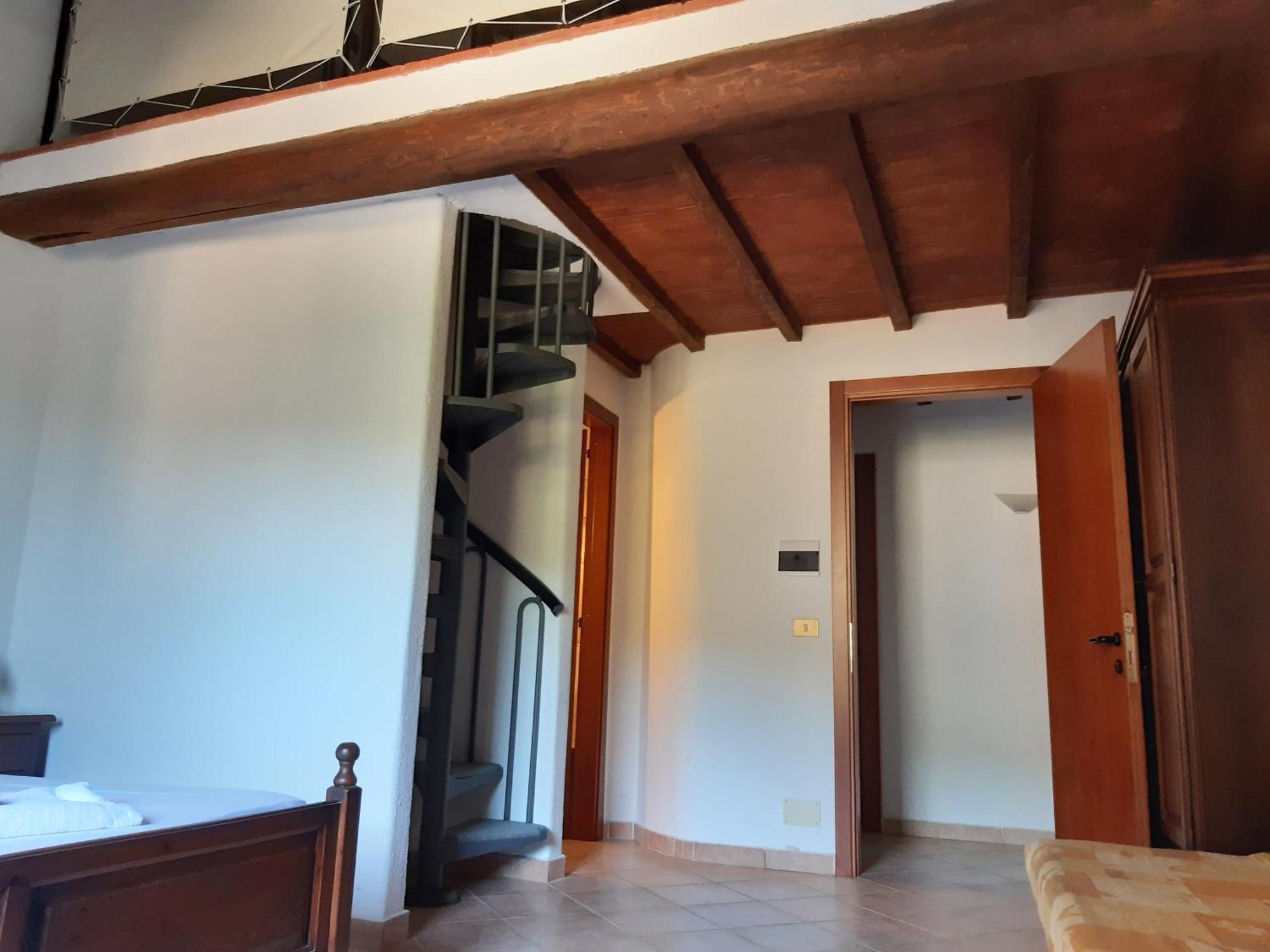 Agriturismo Lampugnano Паганико Екстериор снимка