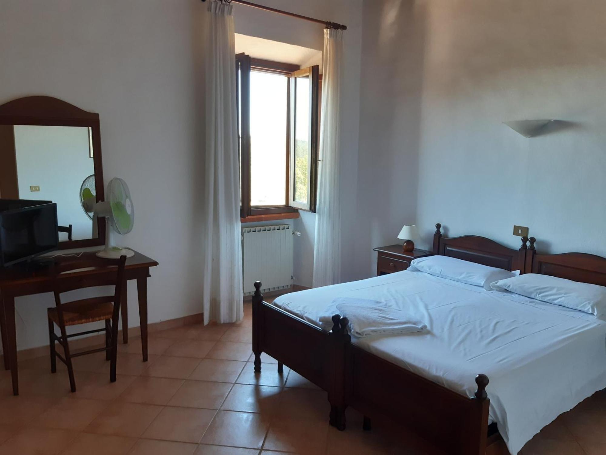 Agriturismo Lampugnano Паганико Екстериор снимка